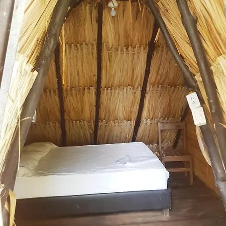 Hotel Hugo's Place